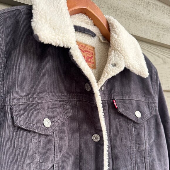 Levi’s Corduroy Sherpa Trucker Jacket Women’s XS Gray Faux Fur Lined - Picture 7 of 11